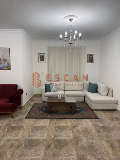 250 sq m furnished apartment for rent in Al Narges Villas, prime location Near services