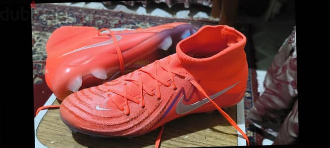 Nike phantom gx2 (مقاس 42)