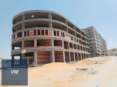 Shop with 10 sq m frontage in front of Wadi Degla | Only 10% down payment and installments up to 5 years Shop with 10 sq m frontage in front of Wadi Degla | Only 10% down payment and installments up to 5 years