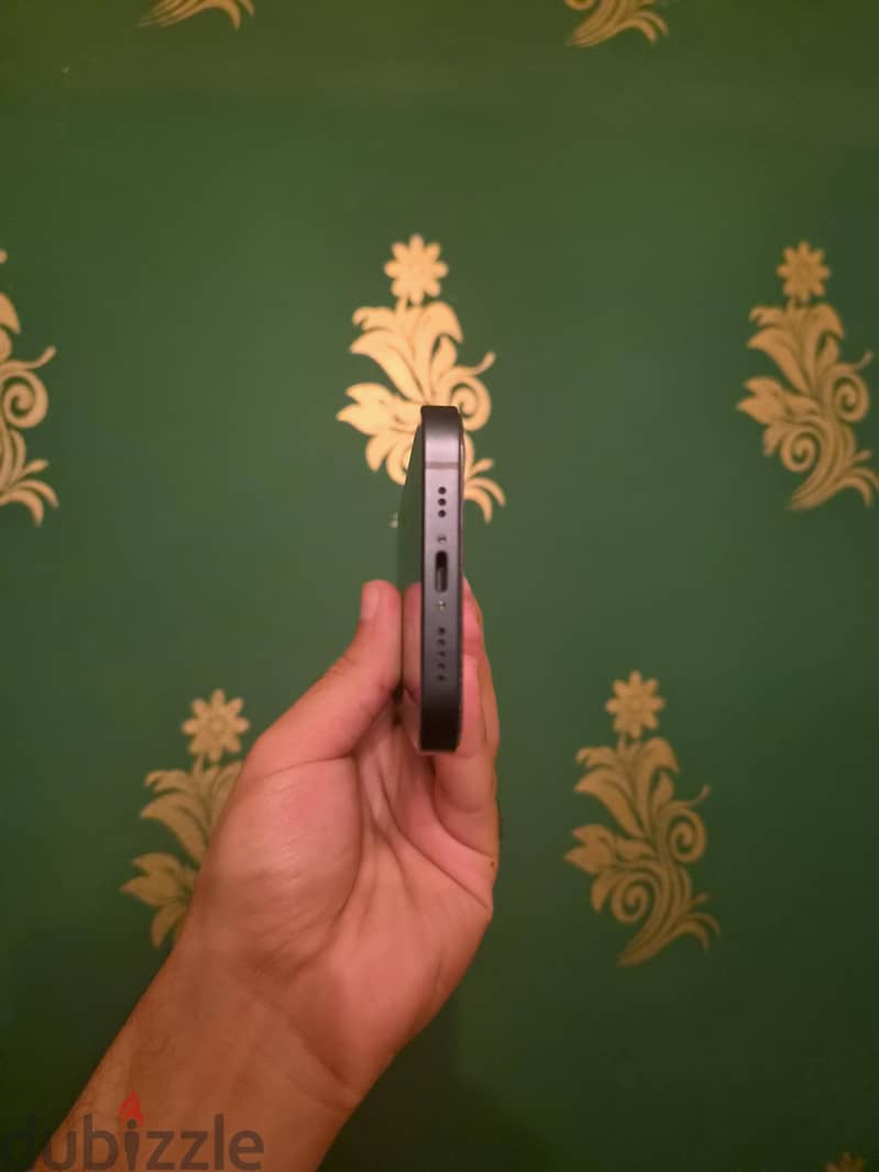 Apple - iPhone 13 4