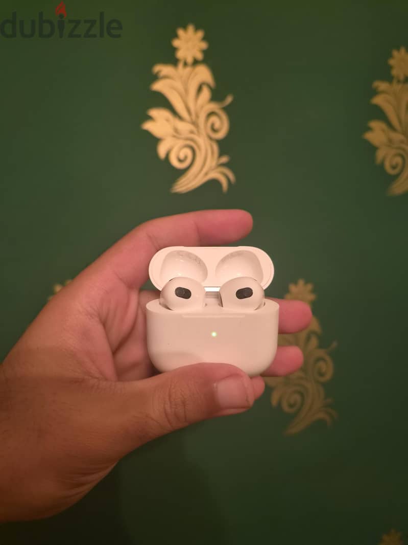 Apple - iPhone 13 10
