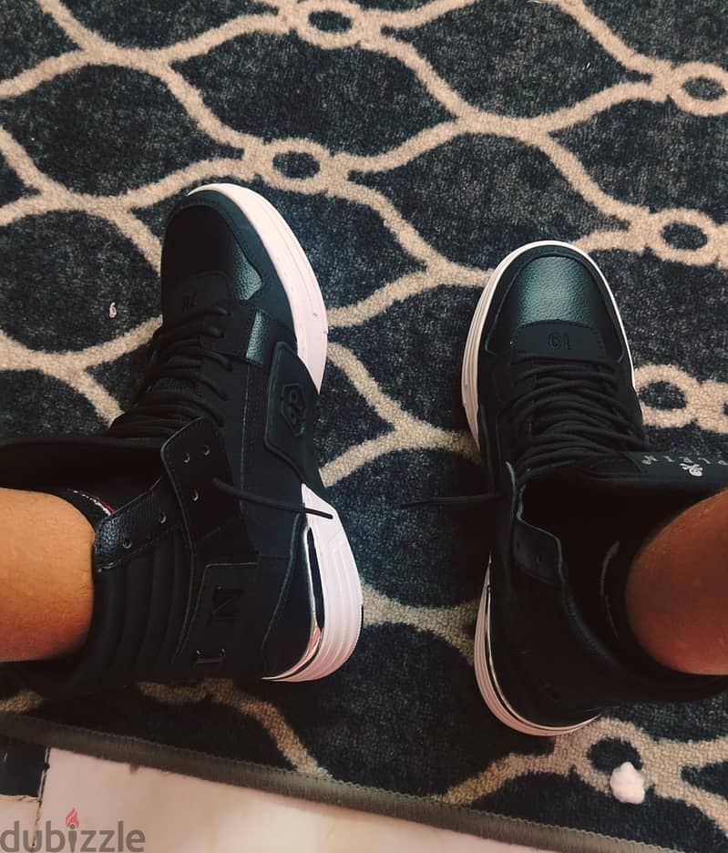 shoes mirror 2
