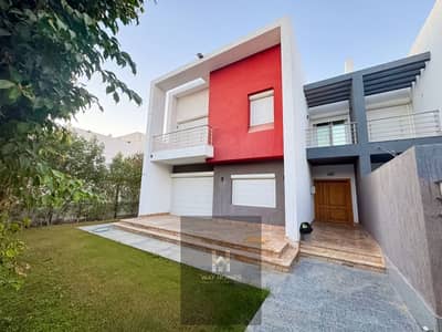For sale in Madinaty villa model i modern with furniture and appliances