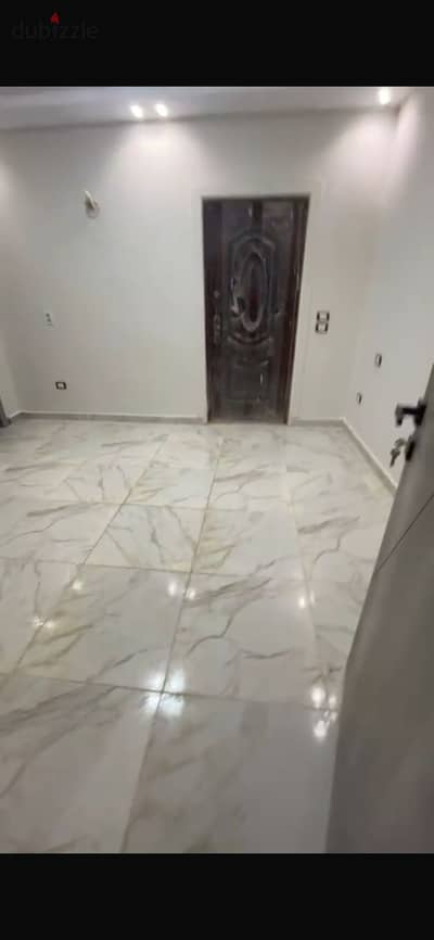Excellent apartment for rent, ground floor with private entrance and garden in Zahraa El Maadi, section eight