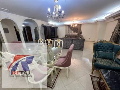 Furnished apartment for rent in Nasr City, on a main street in the 8th District. Fully air-conditioned, spacious, and equipped with all amenities and