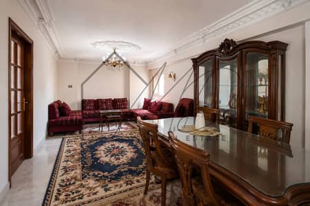Furnished apartment for rent in Sporting 140m