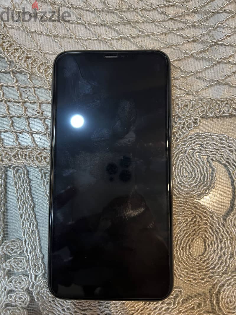 Apple - iPhone 11 Pro Max 1