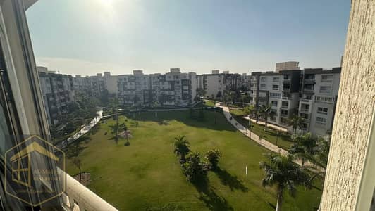 3 room apartment for sale in B14 - Group 141 - steps from services