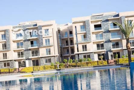 بنتهاوس ٣٢٤م بروف  خاص  تشطيب كامل  بحمام سباحة خاص للبيع في كمبوند جاليريا مون فالي التجمع الخامس Galleria Moon Valley بالقرب من منطقة المرب