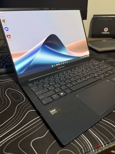 Zenbook 14  OLED