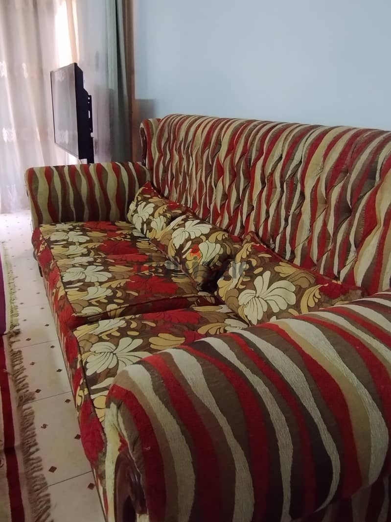 كنبة للبيع 4