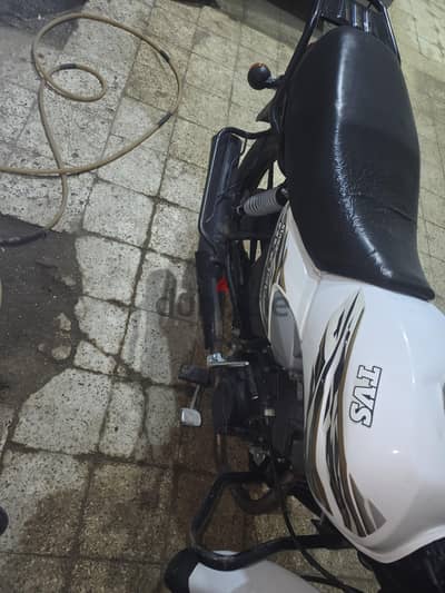 tvs.  150 الحاله جيده جيد