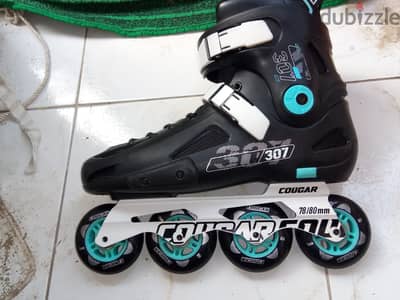 skate cougar 307 مقاس 42 مستعمل بحاله الجديد و معاه الجراب بتاعه