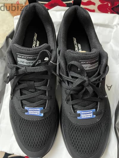 New Skechers for women 38.5 eur original
