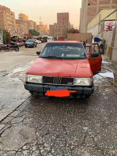 فيات ريجيتا 1984