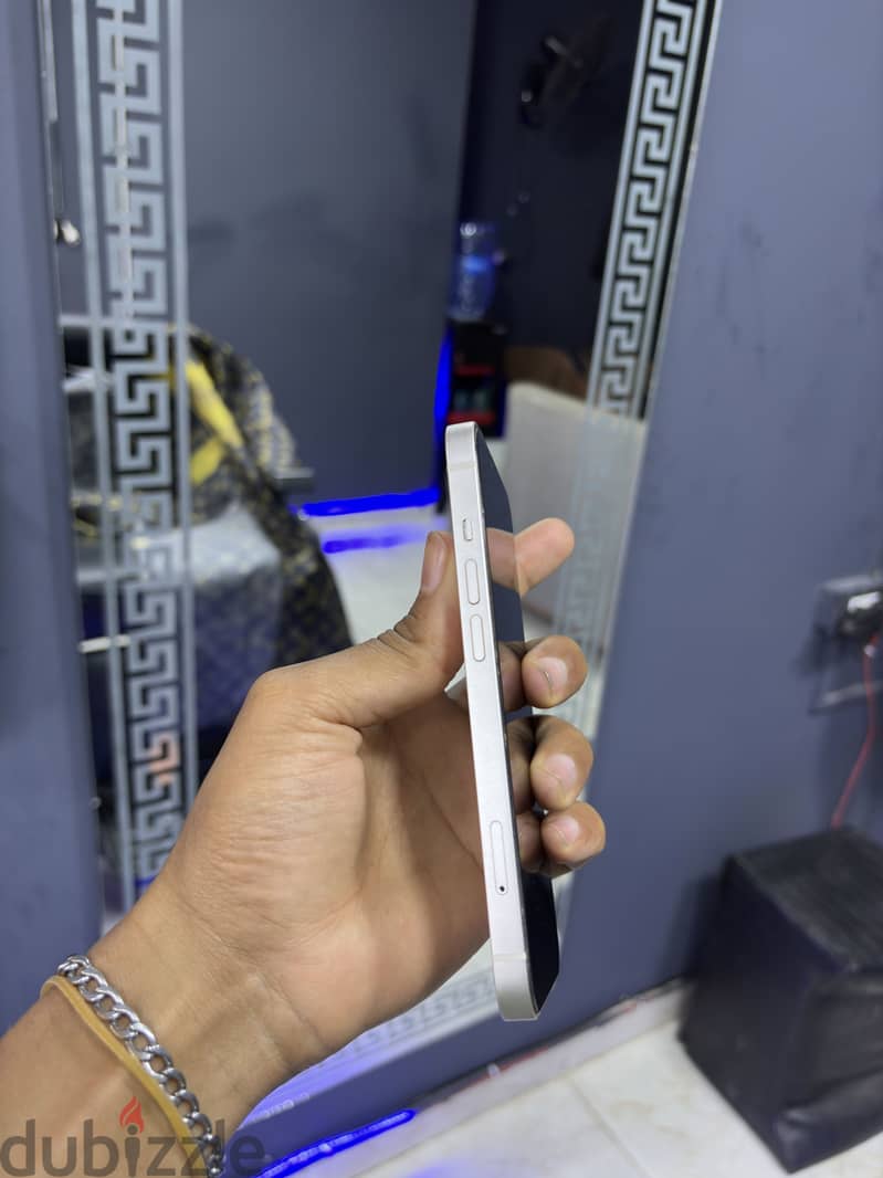 Apple - iPhone 13 2
