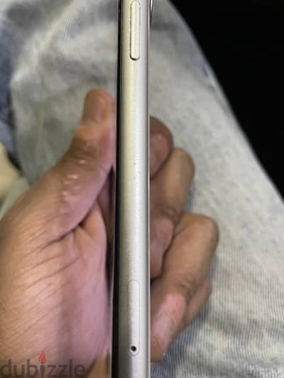 Apple - iPhone 11