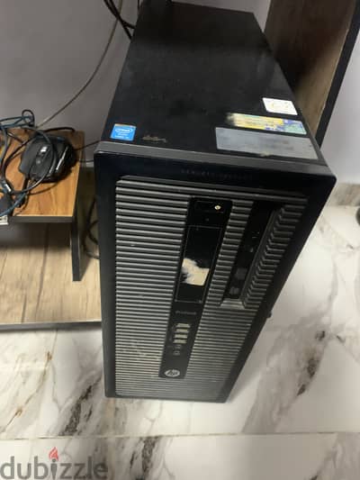كومبيوتر مستعمل استعمال خفيف