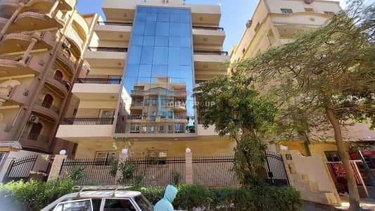 مبنى إدارى للايجار فى المعادى لكبرى الشركات مساحة 2000 متر مربع