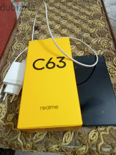 ريلمى سى 63