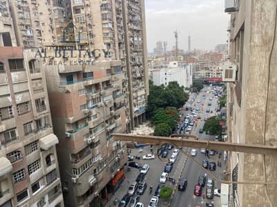 وحدة ادارية طبية للايجار بواجهه مميزه برايم لوكيشن ع ش مصدق الدقي