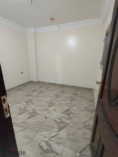 Spacious apartment for rent in Al-Mustasharin neighborhood