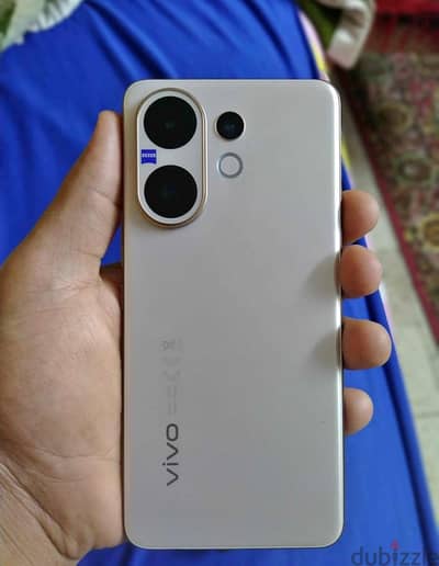 Vivo V60