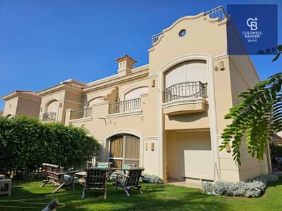 Immediate delivery of a fully finished resale villa with a prime view in the heart of Patio 5 by La Vista at a special price