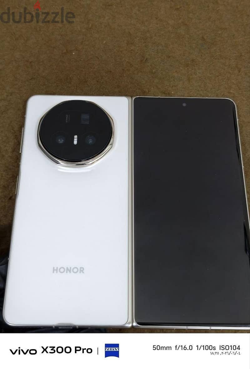 Honor Magic V5 1