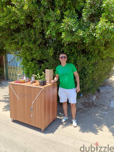 Coffee corner, Wood High quality, light brown, just used Days