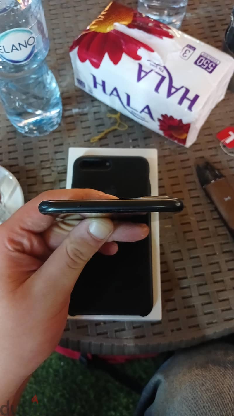 Apple - iPhone 7 Plus 7