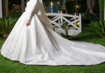 wedding dress