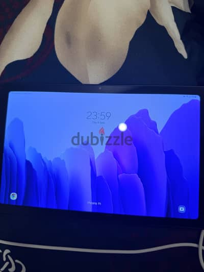 Samsung tab A7 استعمل خفيف جدا