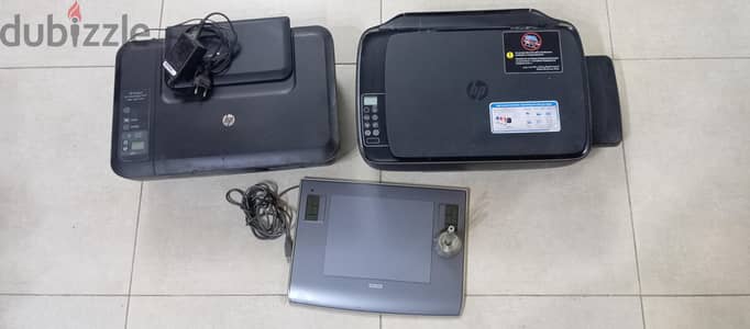 Wacom Intuos 3 + 2 HP Printers + Mixer + Routers + Phones (لوط كامل)