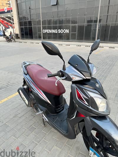 Scooter SYM SR150