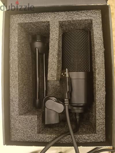 مايك فيفاين أصلي K669B للبيع - بحالة ممتازة وصوت نقي جداً