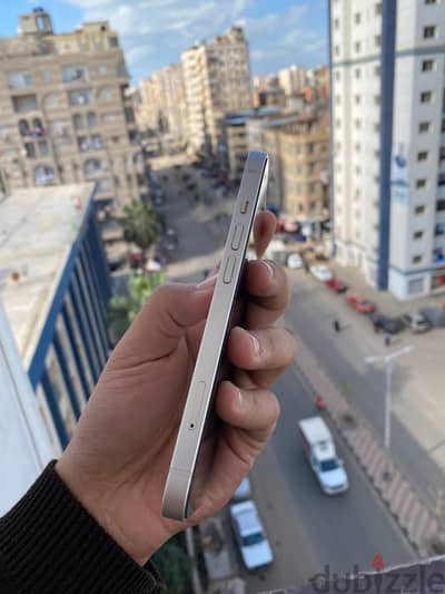 Apple - iPhone 13