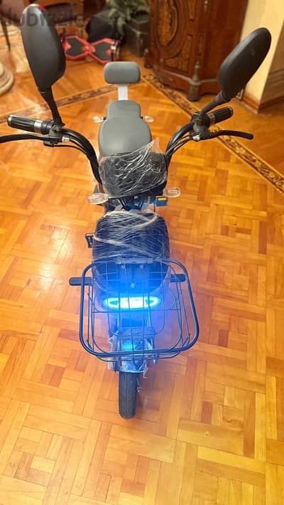 Scooter كهرباء