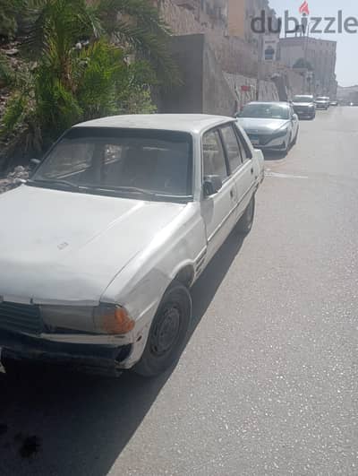 بيجو 305 1979 عادى
