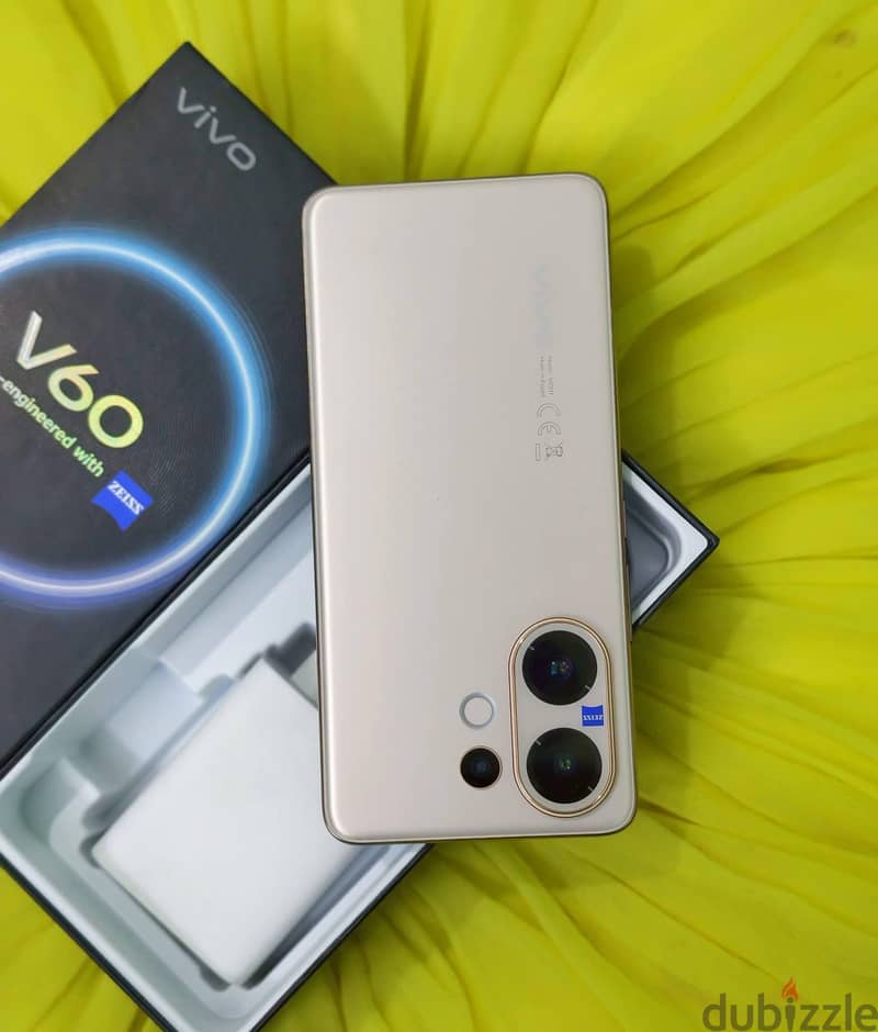 ViVo_V60 4