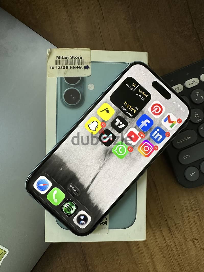 Apple - iPhone 16 1