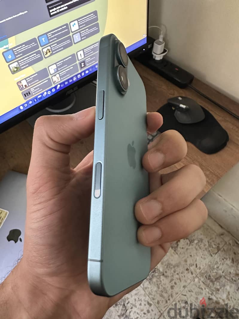 Apple - iPhone 16 3
