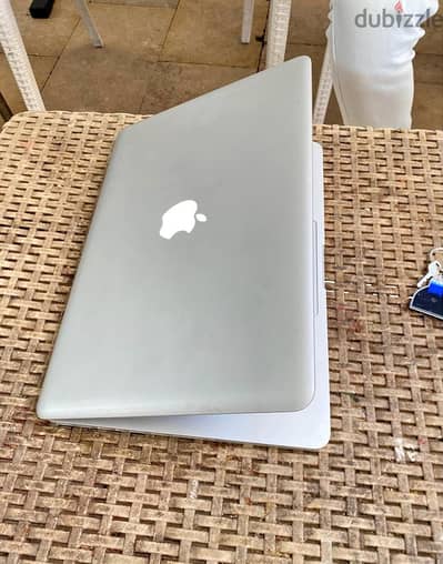 Mackbook Pro 2011