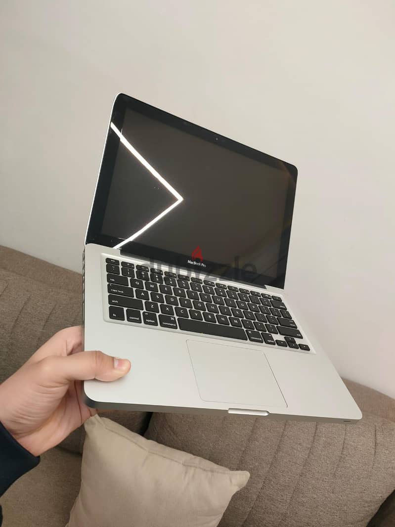 Mackbook Pro 2011 6