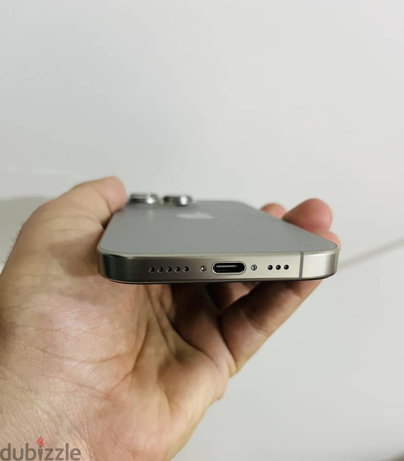Apple - iPhone 16 Pro 5