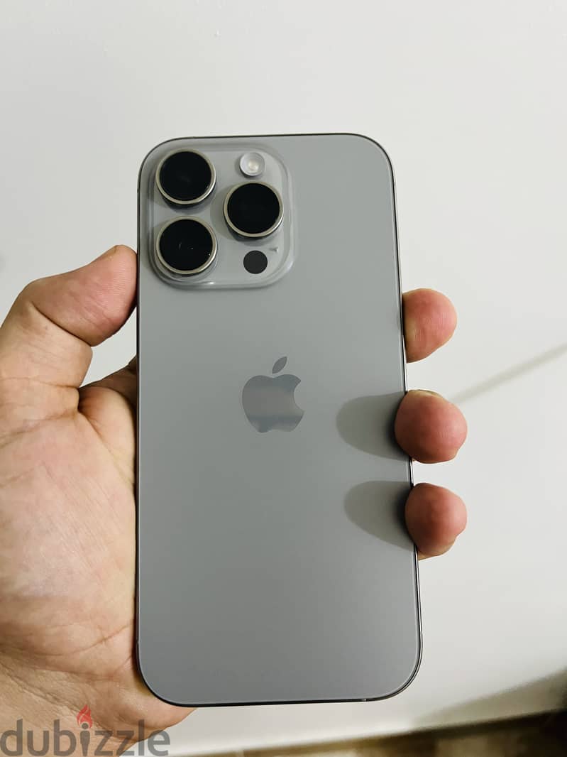 Apple - iPhone 16 Pro 7