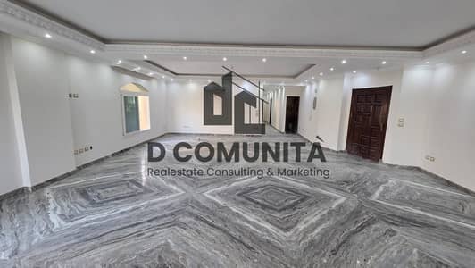 رفاهية متكاملة بفيو جاردن شقة  سكنى للإيجار بالمطبخ والتكييفات والدريسنج في  اميز مناطق البنفسج 11