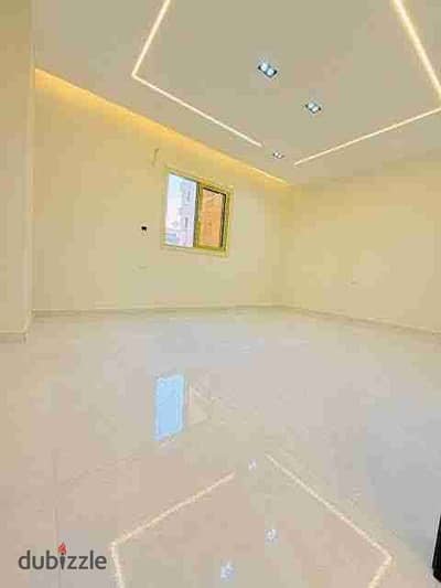 Apartment for sale, 110 m, suitable for any commercial or residential activity, super lux finishing, all facilities available: water, electricity, and natural gas. 2 bedrooms, reception with two pieces, kitchen, bathroom, on the third floor with very comfortable stairs. The workforce is licensed in Alexandria, Al-Ajami, Al-Betash main street, in a very distinguished location.