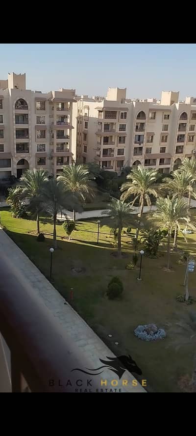 شقة 3 نوم تشطيب كامل للإيجار في كمبوند الرحاب – 162 متر