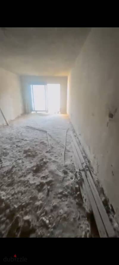 شقة للبيع بموقع متميز بزهراء المعادي كمبوند قطامية جيت المرشدي عالدائري مباشر بالقرب من كارفور الدائري وجميع الخدمات والمواصلات بالقرب من شارع السعادة